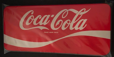 5793-1 € 3,00 coca cola ijzeren pennenbakje.jpeg